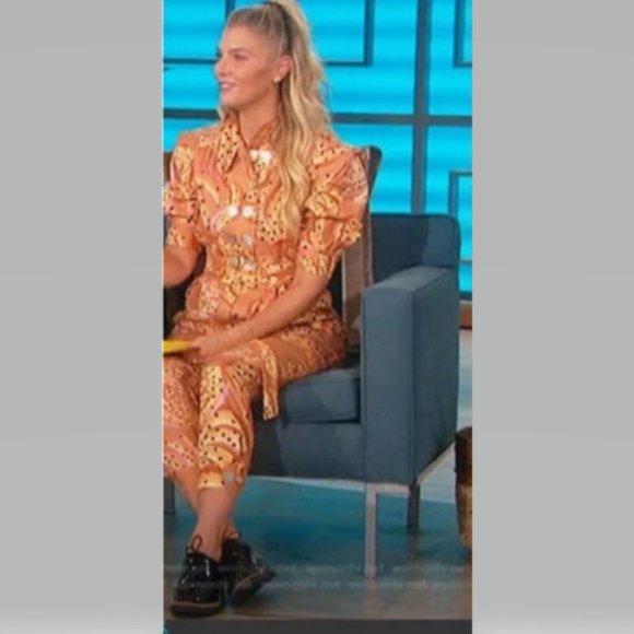 Farm Rio Carmel Raining Bananas Puff Sleeve Jumpsuit sizes S and M - Picture 5 of 16